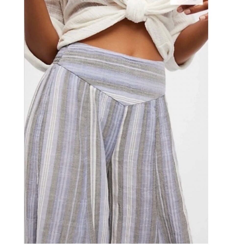 Free People Striped Wide Leg Cropped Pants in Gray and White - Picture 4 of 13